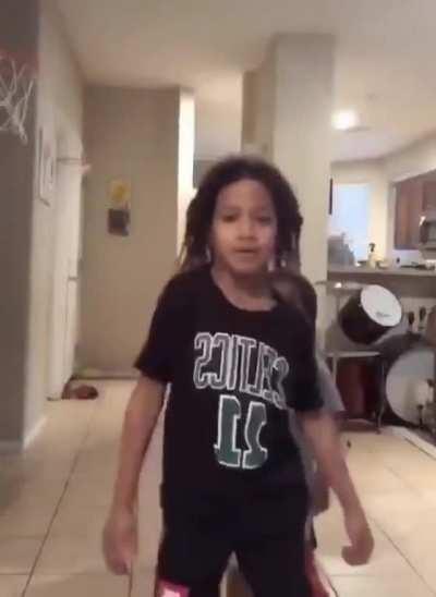 Noo Whiz Khalifa re bardero