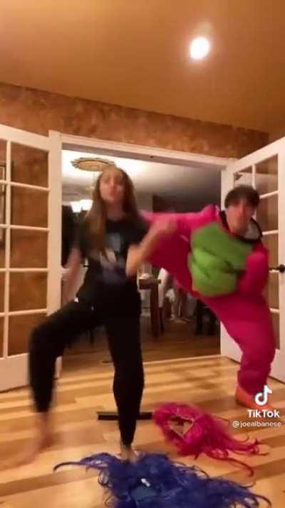 ClumsyKitty - Video #3409