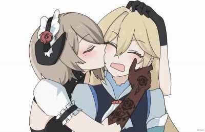 Rita can't resist but kiss dudu.💋