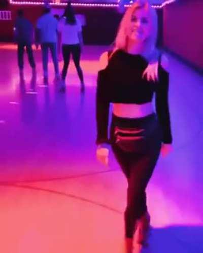 There's something about the way she moves, Damn