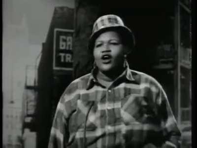 Big Mama Thornton performing Hound Dog in 1952. Elvis would record his version in 1956