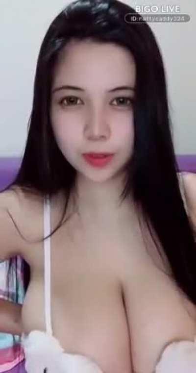 Huge natural Thai titties