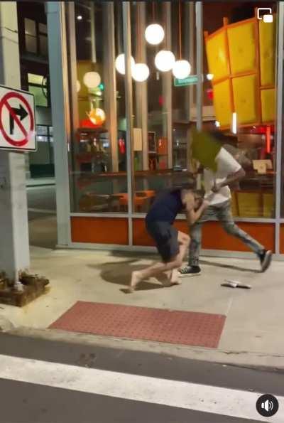 Word got back to the brothers in Michigan ✊🏼✊🏼✊🏼🏴🤴🏾🪑🤕