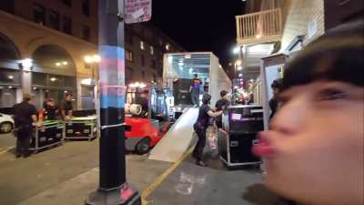 Kanon and Suzuka thanking San Francisco after their show when a wild Mizyu appears. 