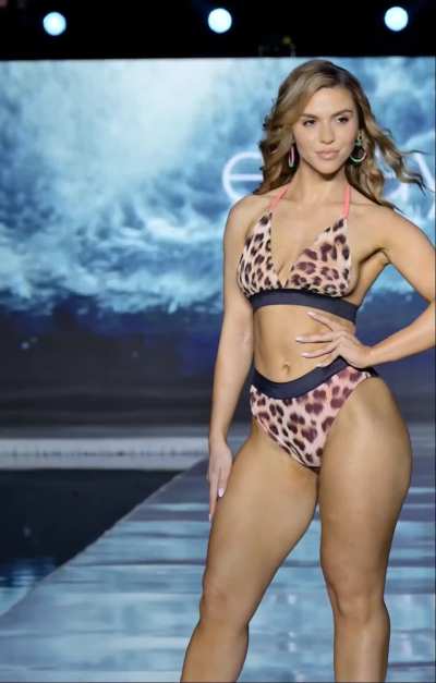 Anastasiya @anastasiyakfit - EKaye, Miami Swim Week 2025