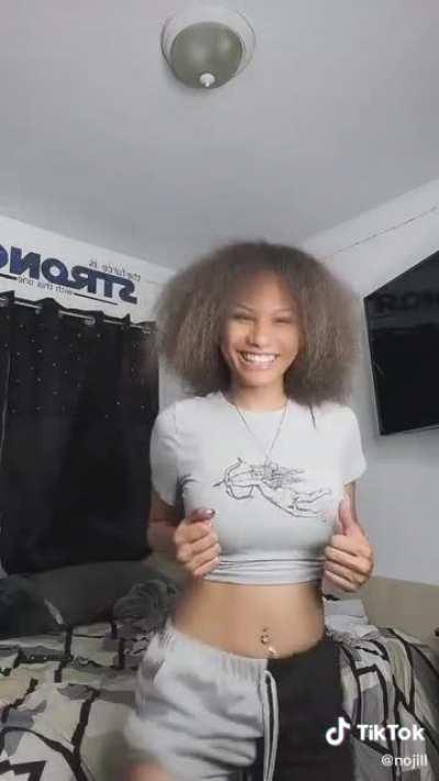 She getting a ass and got some nice tits