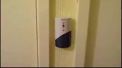 Un timbre deprimido se suicida