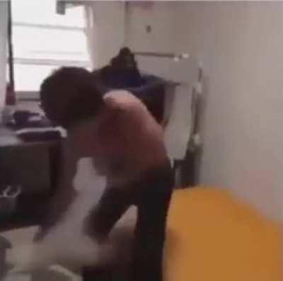 From man to horse in 6 seconds