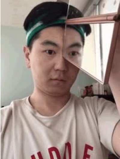 Xi Chung the wizard, master of mirrors and illusions