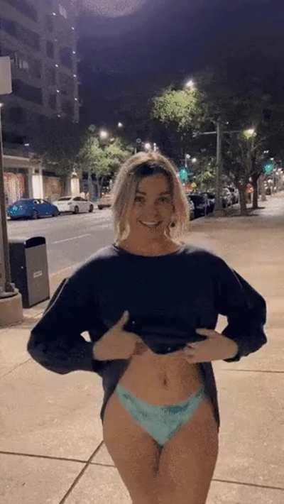Sexy tits in the street