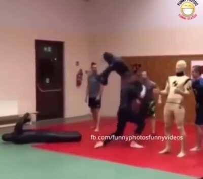 Crash Test Mimic (mimic variant) Rare spawn that if tamed by a player with level 5 mimicry, can be equipped with armor and weapons.