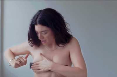 Lorde (Ella O’Connor), “Man of the Year (Uncensored Version)”, 2025