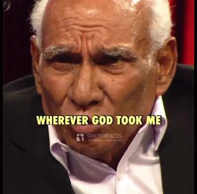 The way SRK listens to his Mentor. Credits : Instagram