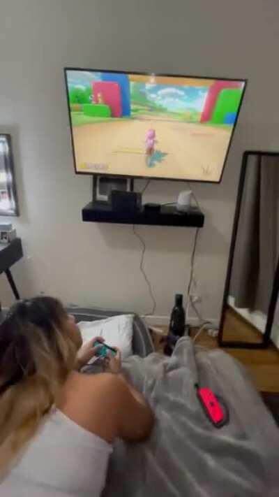 I still ending up cumming in first place even while my roommate was pounding me out 🥰