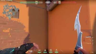 Found an Arrow from B site that scans A Main and A Lobby