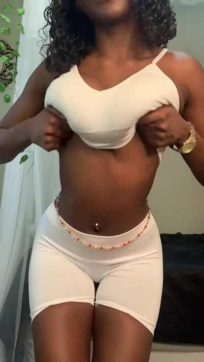 Does my pussy print turn you on ?