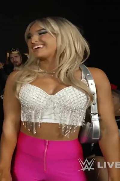 Fallon Henley as/and Tiffany Stratton