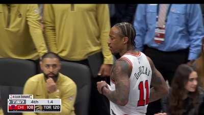 [Highlight] DeMar DeRozan Gets a Literal Last Second Ejection via a 2nd Tech with 1.4 to Go, Scottie Barnes Takes the Opportunity to Troll