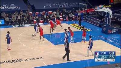 [Highlight] Simmons makes Embiid smile with the alley oop