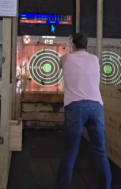 Throwing is fun 😁