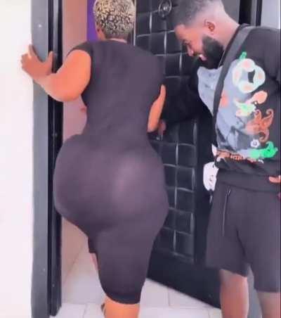 Big 🍑🇬🇭