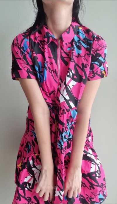 Let me show you how easy acces my sundress is!