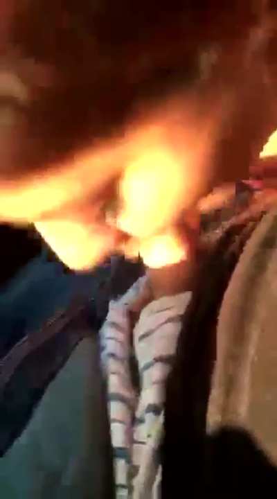 Wife met a man online and 10 min later this was her in his car 