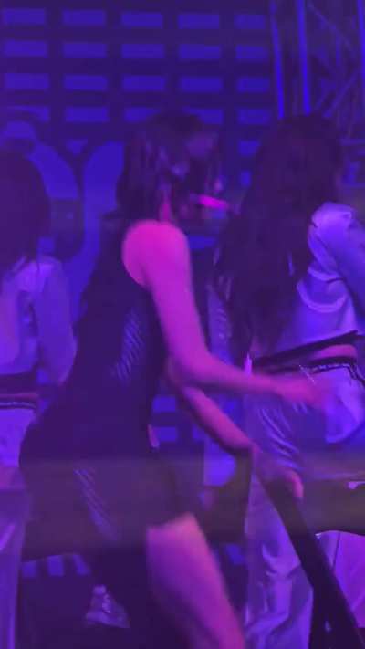 Yves (Ex-Loona / Soloist)