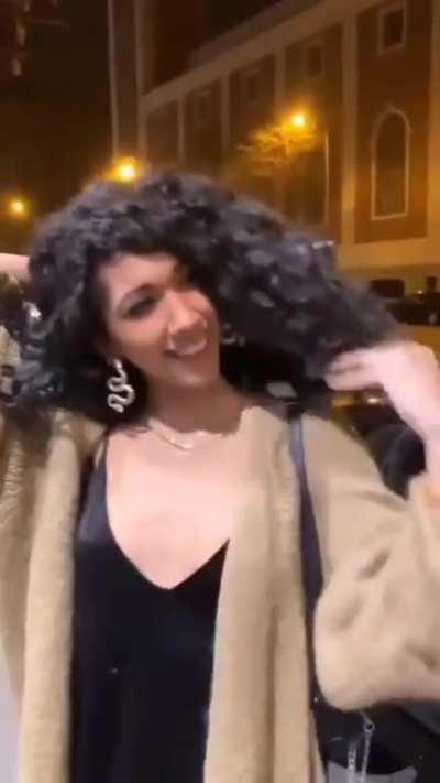 Hmc while I show you a trick