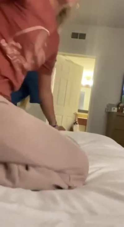 Lesbian foot worship 