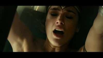Gal Gadot's armpits can make you develop fetishes !!