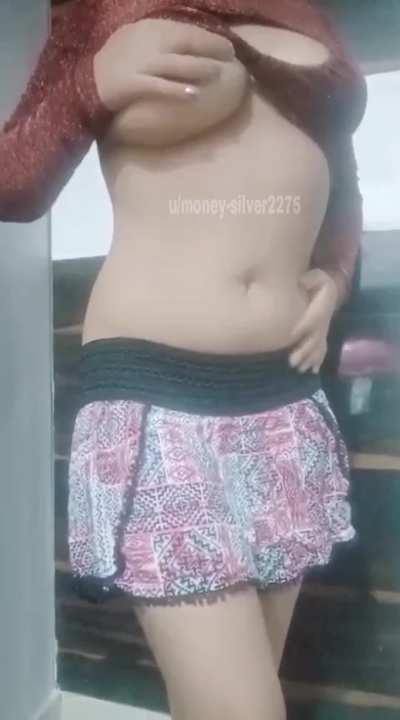 Just here to give u some happy moments