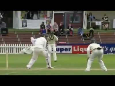 Match Fixing or Worst Fielding by Salman Butt