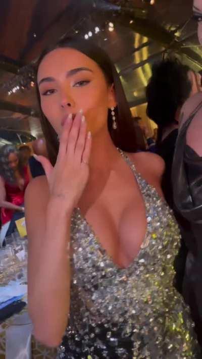 Madison Beer. Oh fuck 🥵