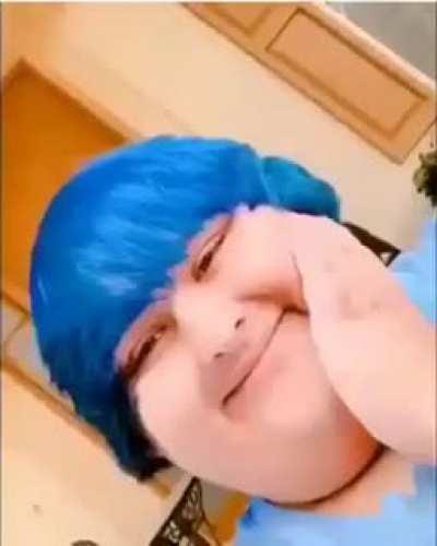 Banda mi pou anda bien raro porque lo deje sin comer