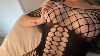 Willing to be your baby factory