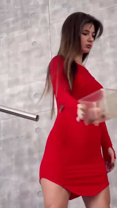 Crushing Beauties Roach Crush - Bug Crushed