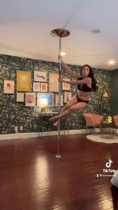 Pole dancing