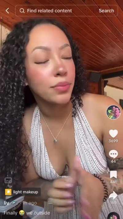 Shit got bass to it👏🏾