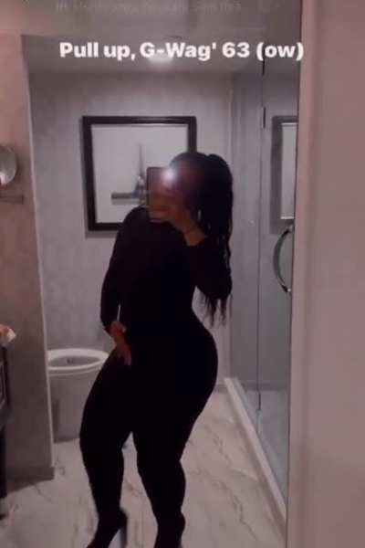 her back shots prolly sound like a night in chicago 🧸