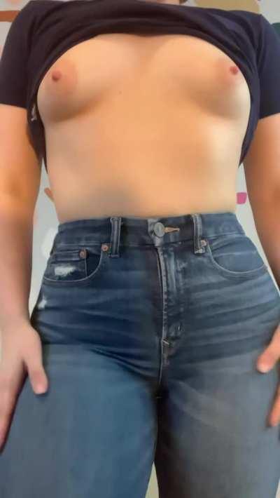 here’s a surprise 💕 [st]