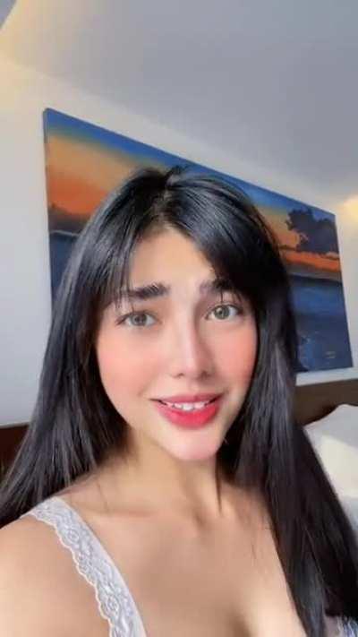 Jane De Leon
