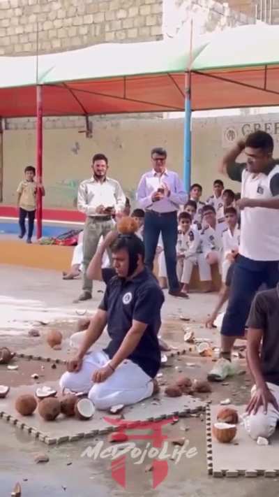 Guess who’s getting conked🫆🤷🏾‍♂️?