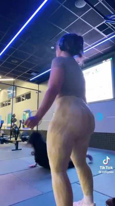 She’s Moving that A$$