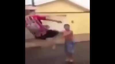 Perdón por mi mala edicion soy nuevo haciendo memes