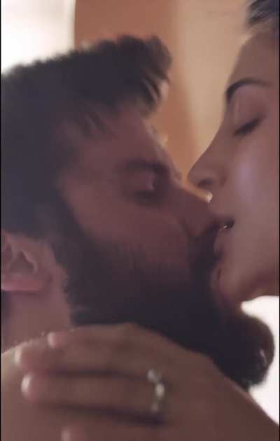 Shruti Haasan [The Eye]