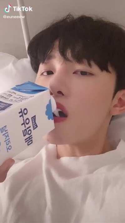 I can't explain why this makes me uncomfortable