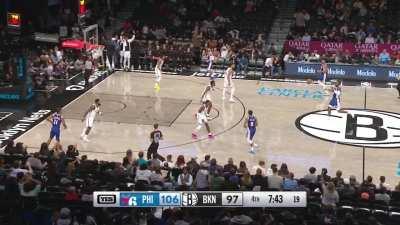 [Highlight] Simmons behind the back assist followed by steal and dunk