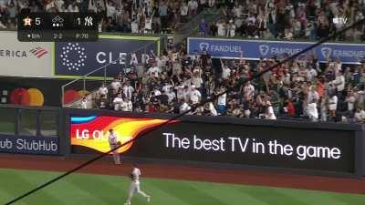 [Highlight] [Highlight] Isiah Kiner-Falefa cuts the Yankees deficit to 3 with an opposite-field solo homer.