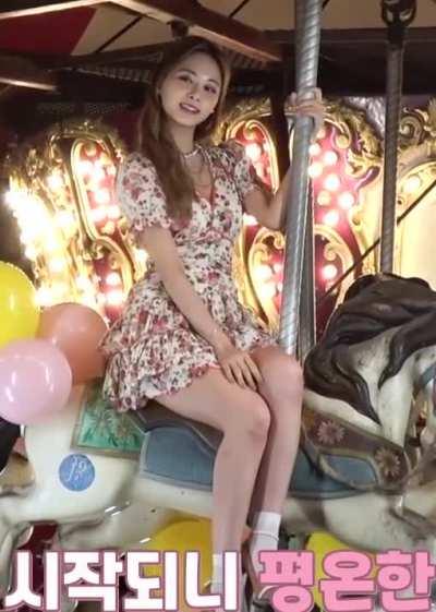 210705 - Stunning Tzuyu